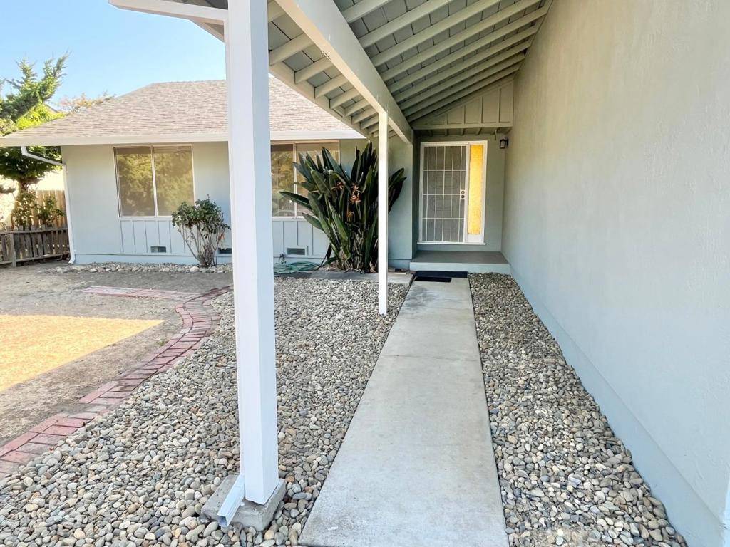 Napa, CA 94558,4428 Moffitt DR