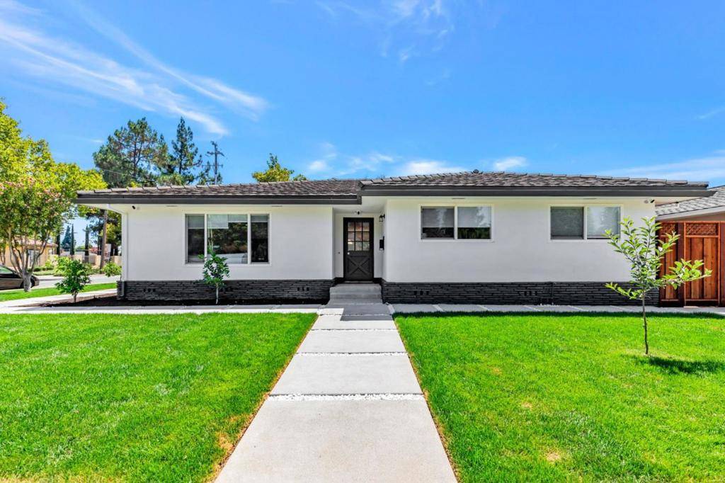 Gilroy, CA 95020,700 Eschenburg DR