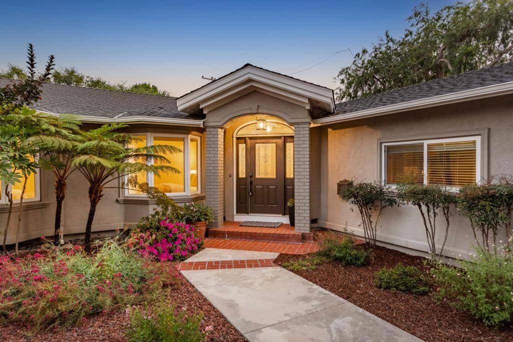 Sunnyvale, CA 94087,892 W Knickerbocker DR