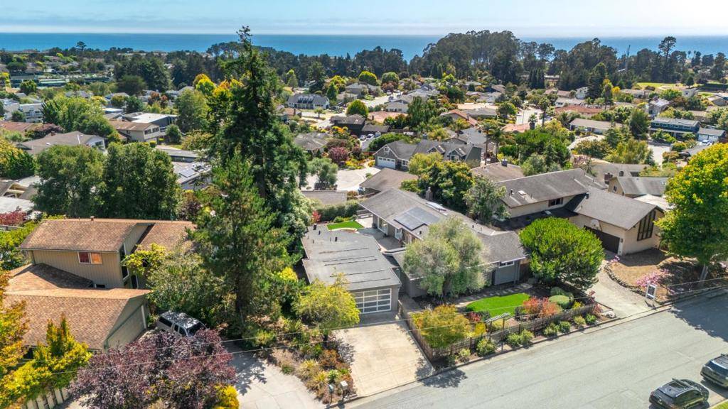 Aptos, CA 95003,230 Thunderbird DR
