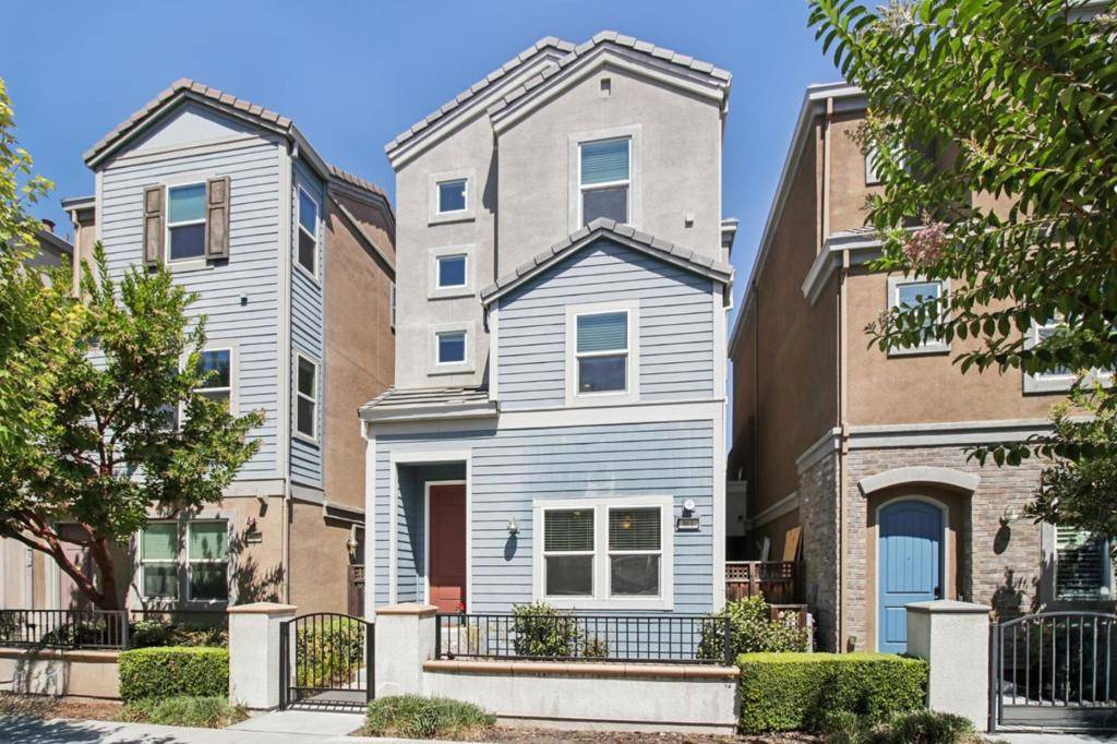 Milpitas, CA 95035,861 Garden ST