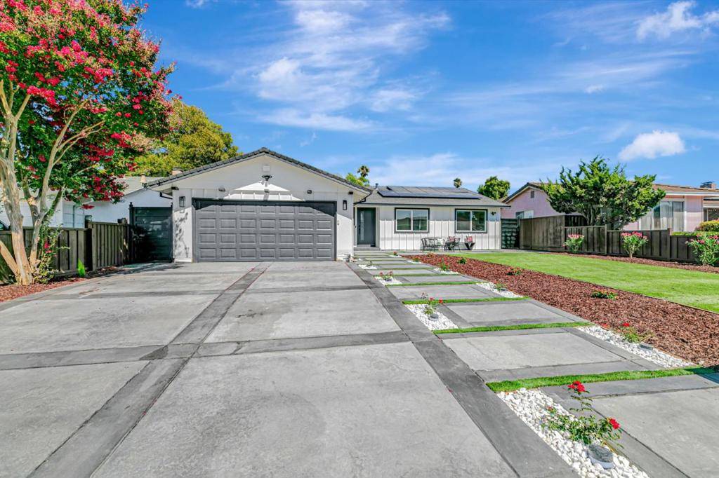 San Jose, CA 95121,3826 CARRYDUFF WAY