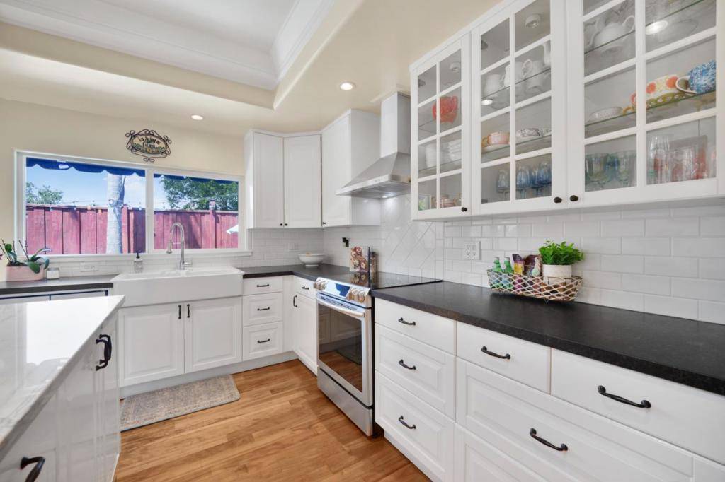 San Jose, CA 95136,3825 Wellington SQ