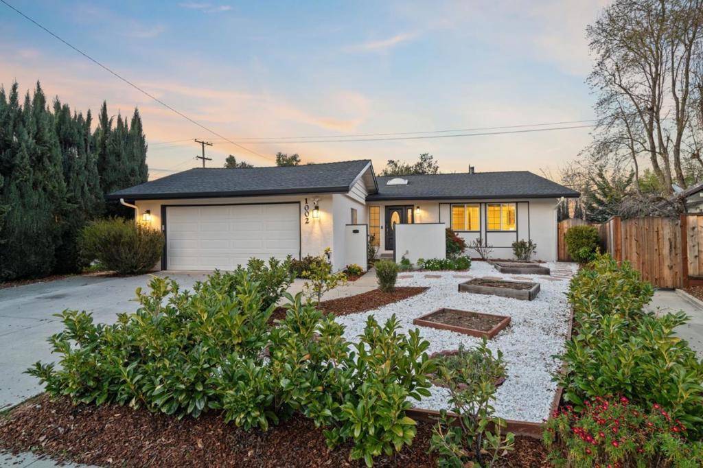 San Jose, CA 95129,1002 Oaktree DR