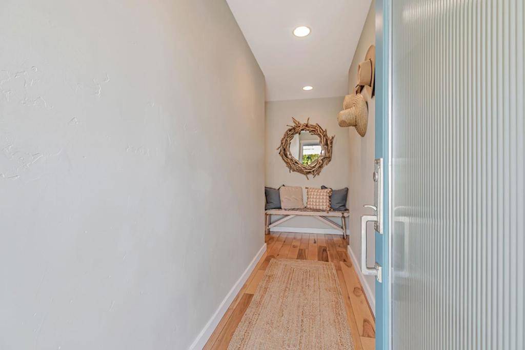 Capitola, CA 95010,5080 Garnet ST