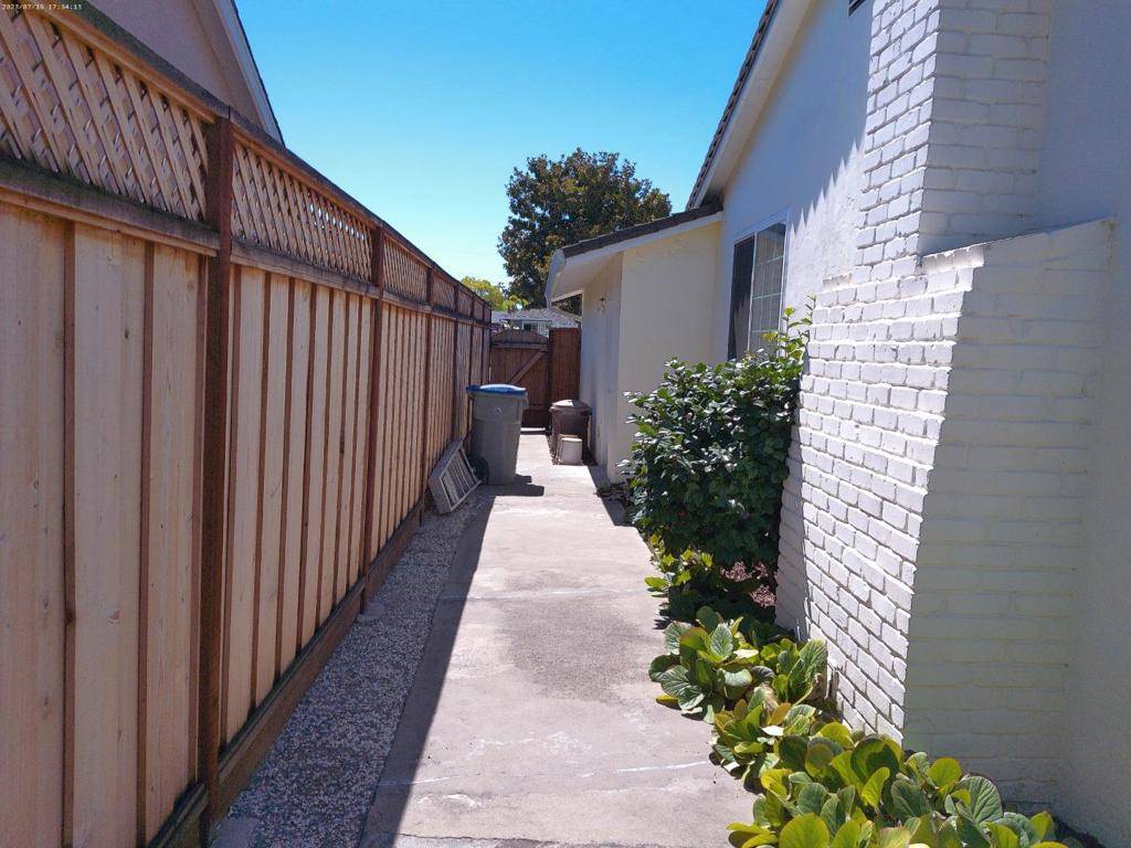 San Jose, CA 95118,1371 Bouret DR