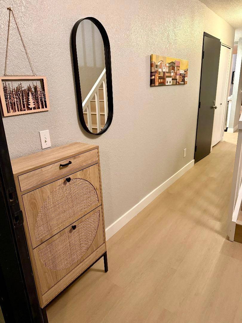 Mountain View, CA 94043,421 Sierra Vista AVE #7