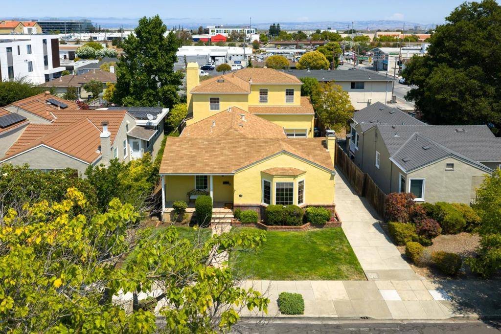 San Carlos, CA 94070,1037 Walnut ST