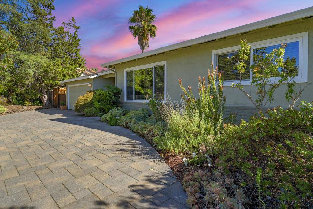 Los Gatos, CA 95032,122 Belvale DR