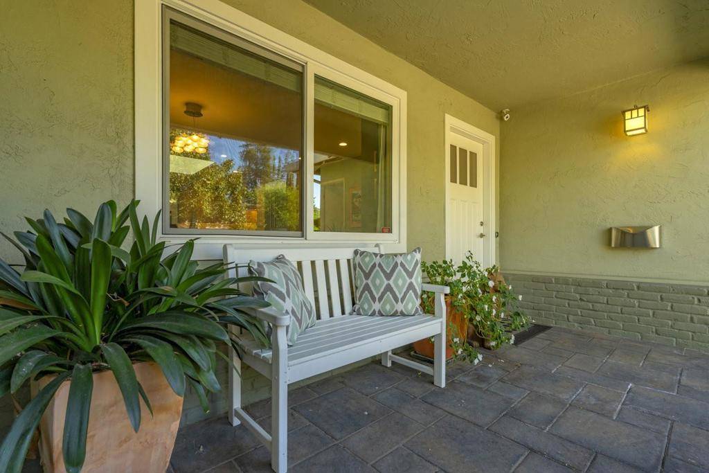 Los Gatos, CA 95032,122 Belvale DR