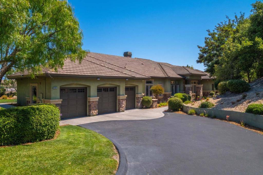Salinas, CA 93908,27812 Crowne Point DR