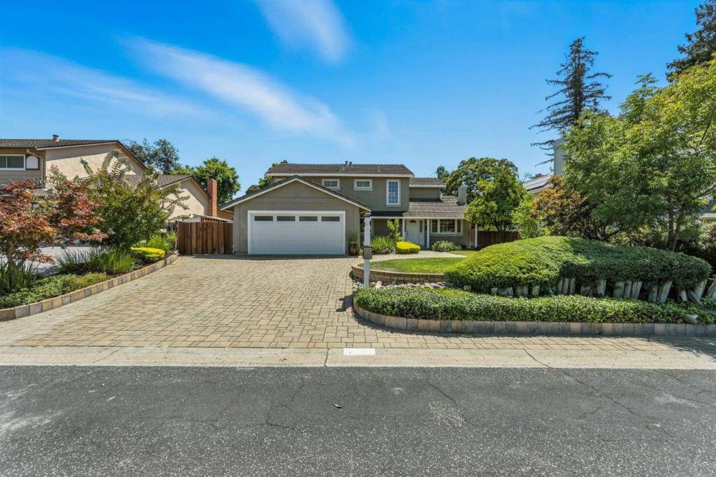 Los Gatos, CA 95032,112 Bacigalupi DR