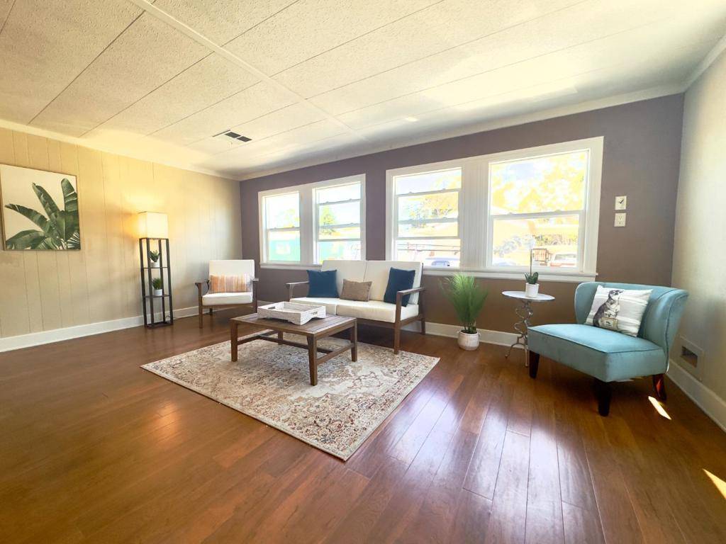 Santa Cruz, CA 95062,2355 Brommer ST