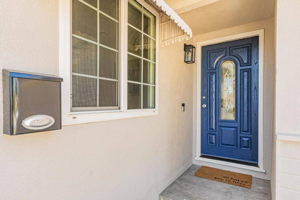 Campbell, CA 95008,1040 Linda DR