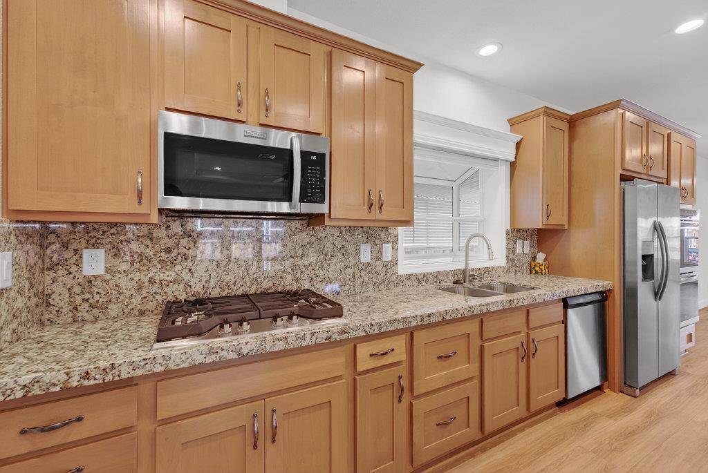 Aptos, CA 95003,34 Primrose ST