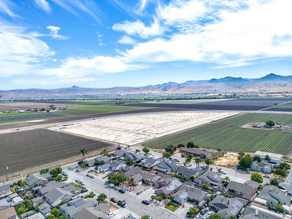 Hollister, CA 95023,421 N Chappell RD