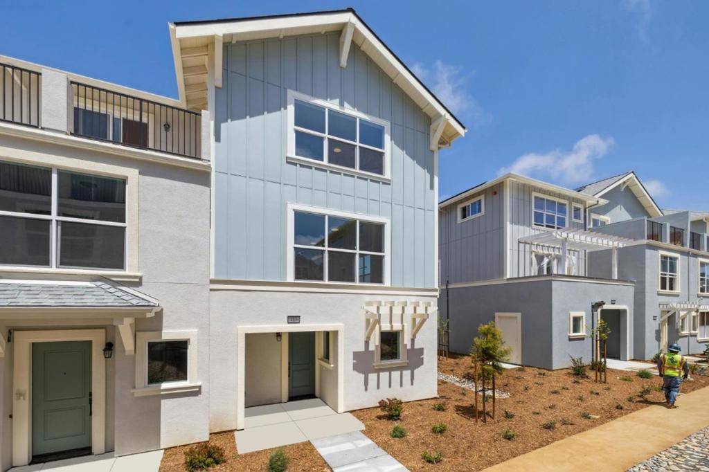 Watsonville, CA 95076,130 Skyline Vista WAY