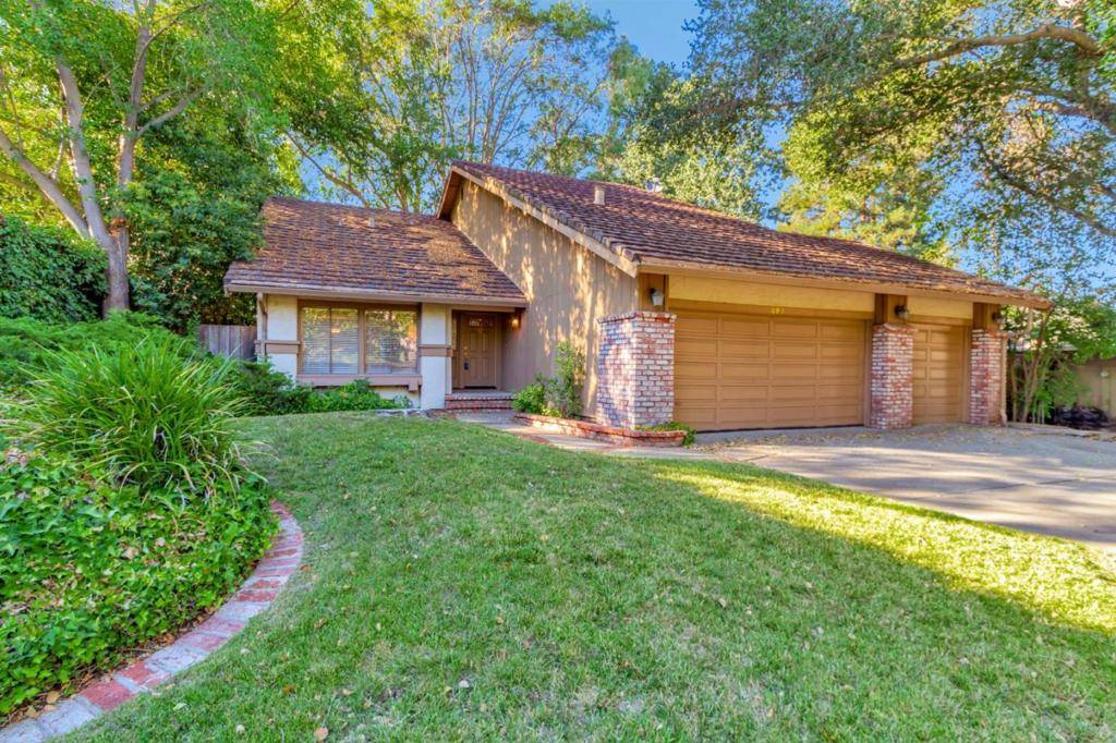 Morgan Hill, CA 95037,495 Spring AVE
