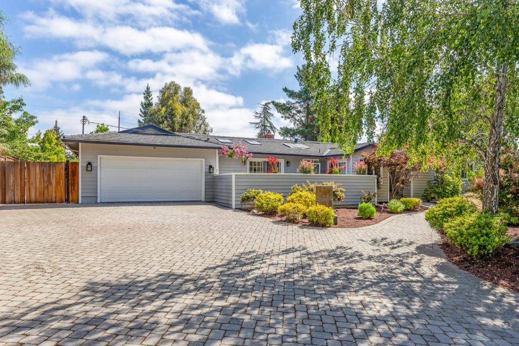 Los Altos, CA 94024,1025 Border RD