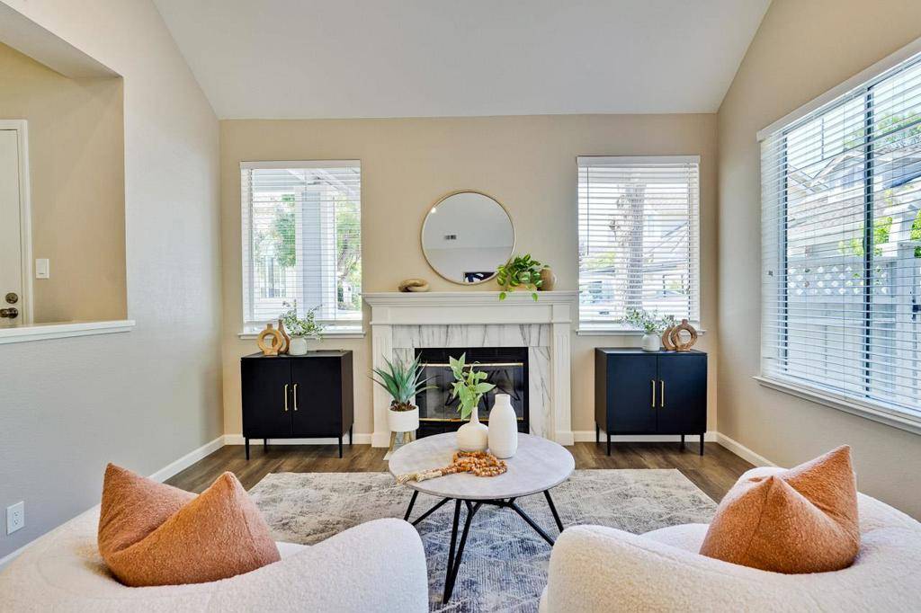 Mountain View, CA 94043,304 Windmill Park LN
