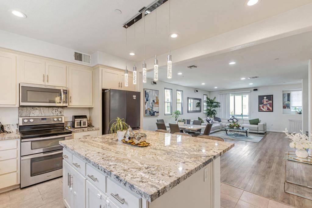 Morgan Hill, CA 95037,157 Triggs LN