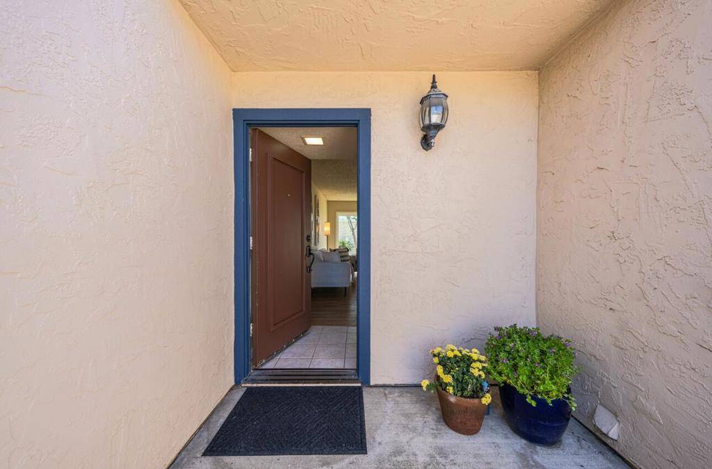 Salinas, CA 93907,549 Powell ST