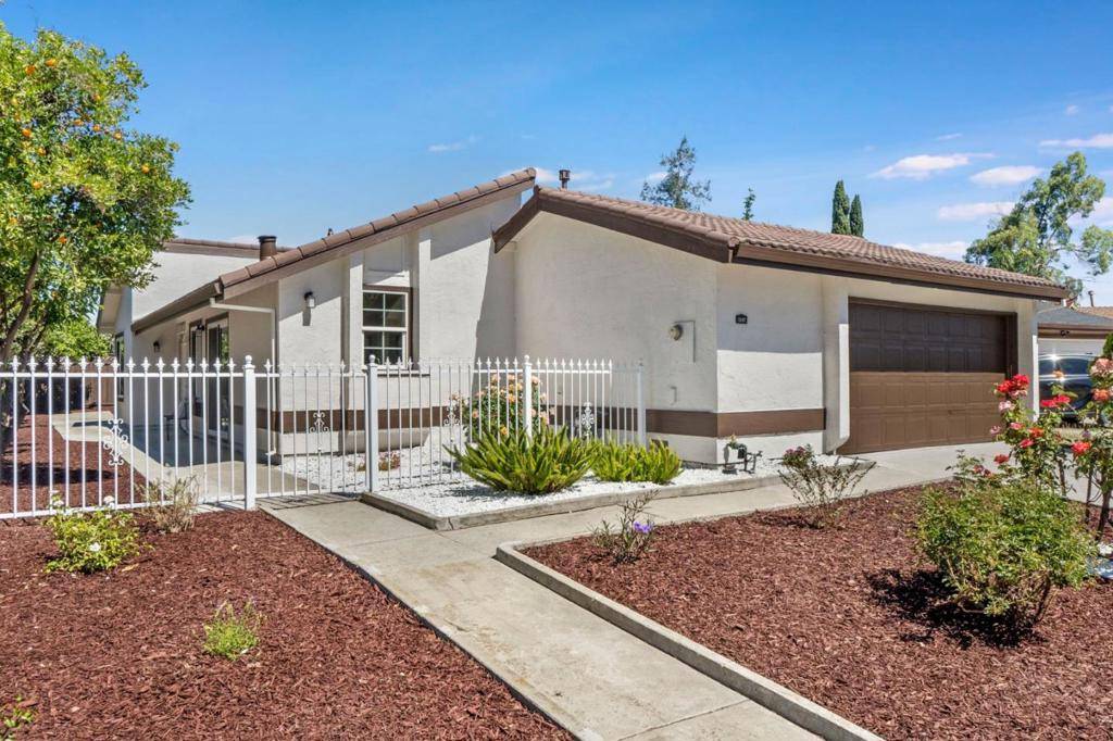 San Jose, CA 95122,1157 Morely CT