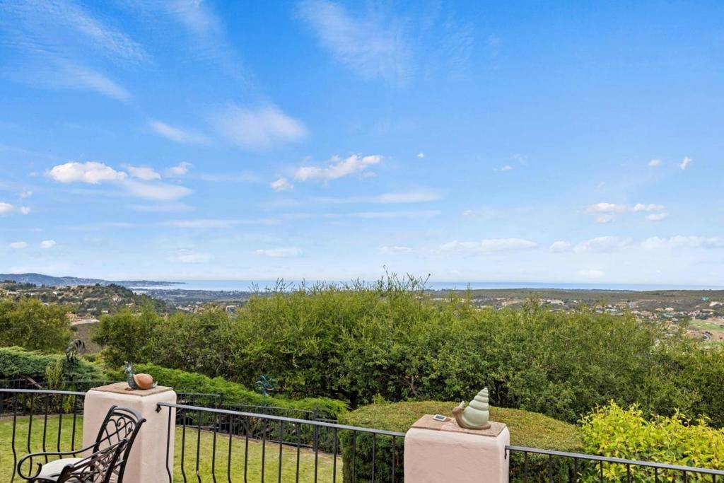 Monterey, CA 93940,25548 Paseo De Cumbre