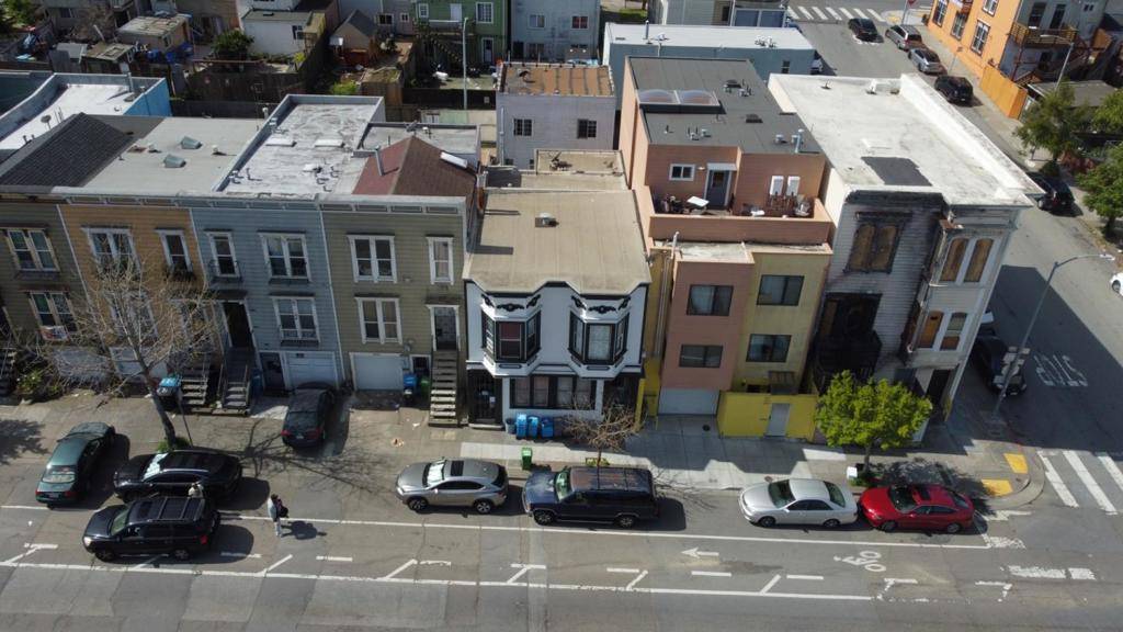 San Francisco, CA 94124,1887 Oakdale AVE