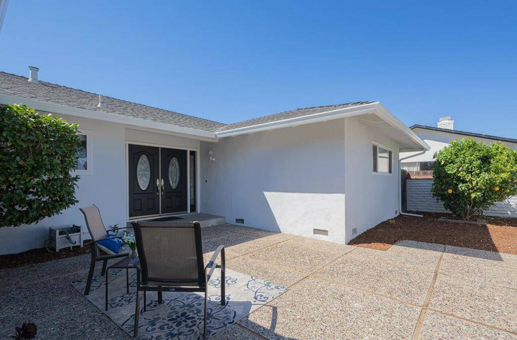 Salinas, CA 93901,1244 La Mirada DR