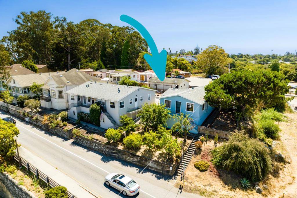 Santa Cruz, CA 95060,W Cliff DR