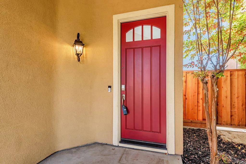 Newark, CA 94560,36397 Dijon DR