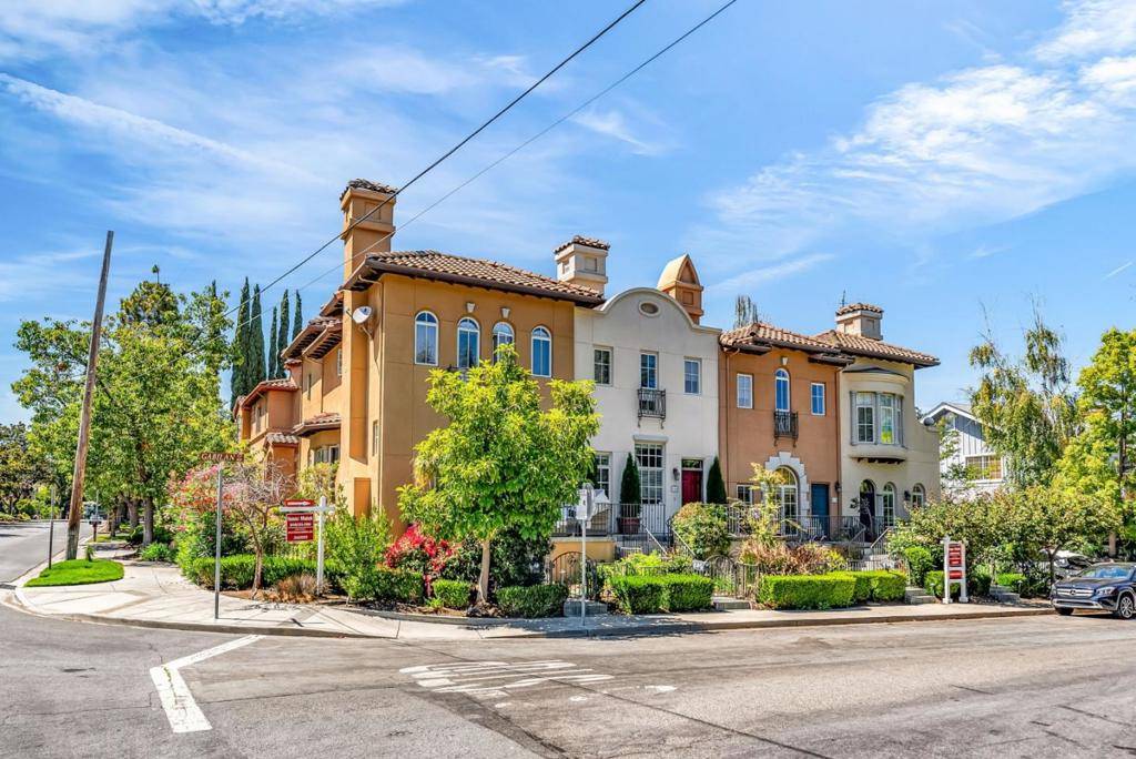 Los Altos, CA 94022,484 Gabilan ST
