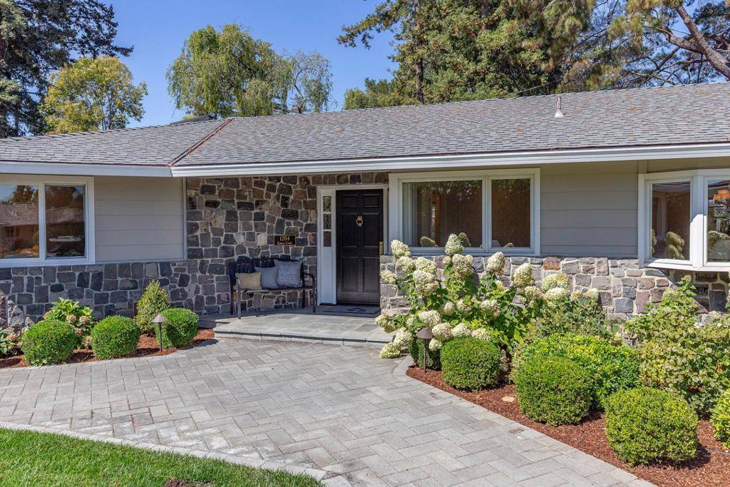 Los Altos, CA 94024,1204 Eureka CT