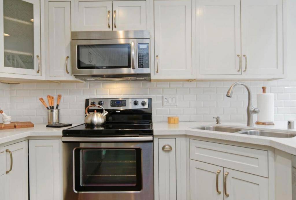 San Jose, CA 95121,2766 Buena Point CT