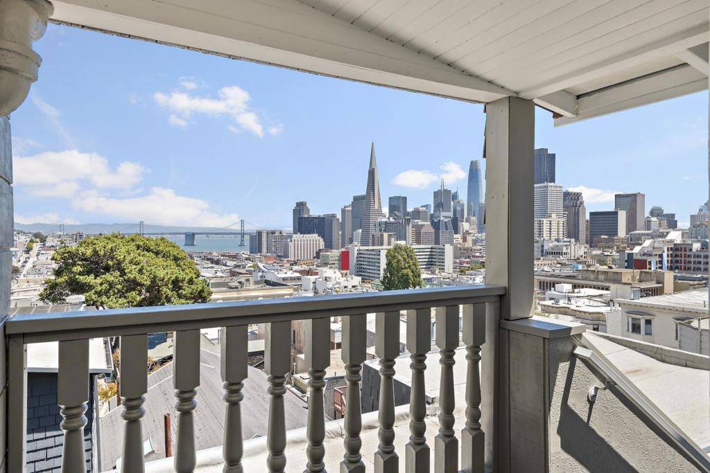 San Francisco, CA 94133,950954 Vallejo ST #Unit 950 House
