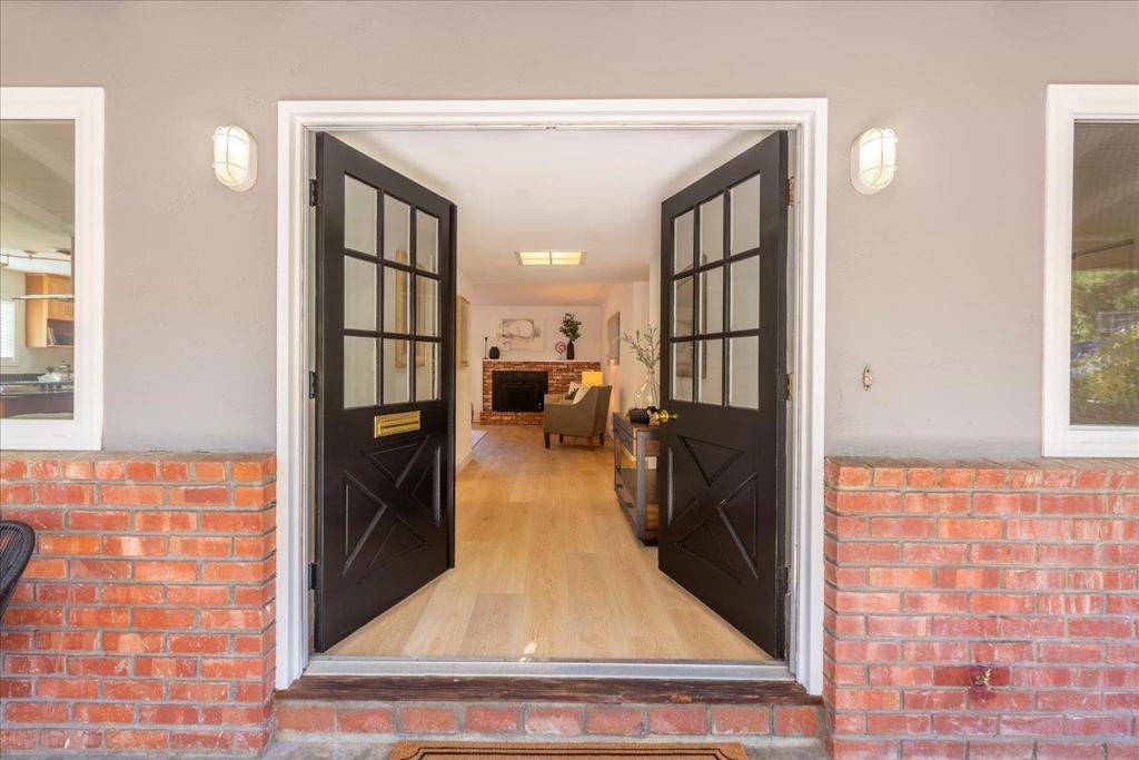 Los Gatos, CA 95032,119 Belcrest DR