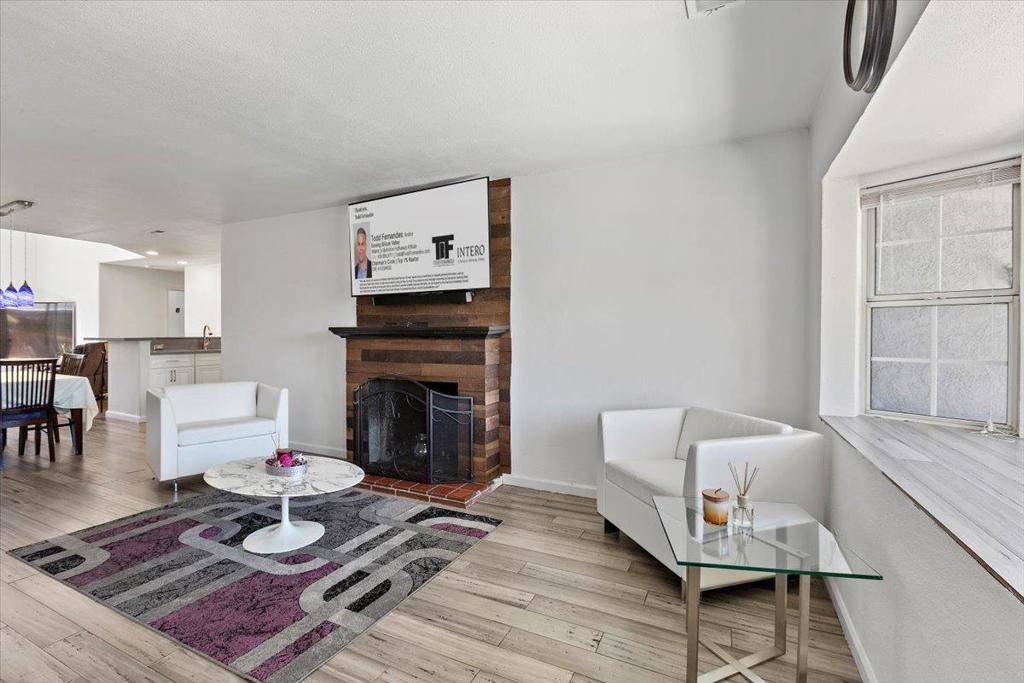 Hayward, CA 94541,519 Longwood CT