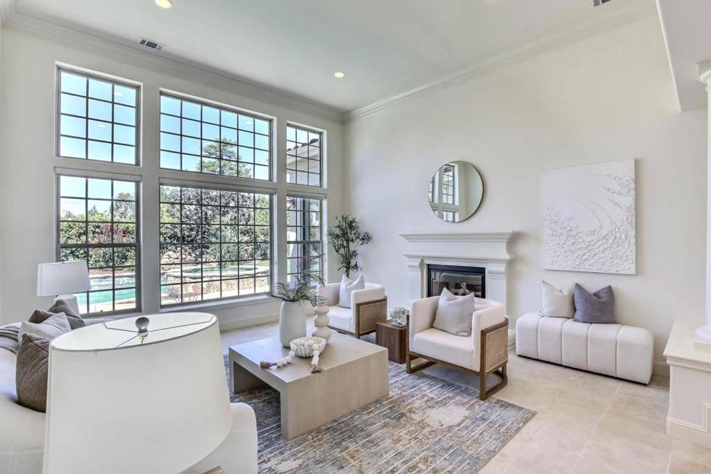 Saratoga, CA 95070,20455 Franklin AVE