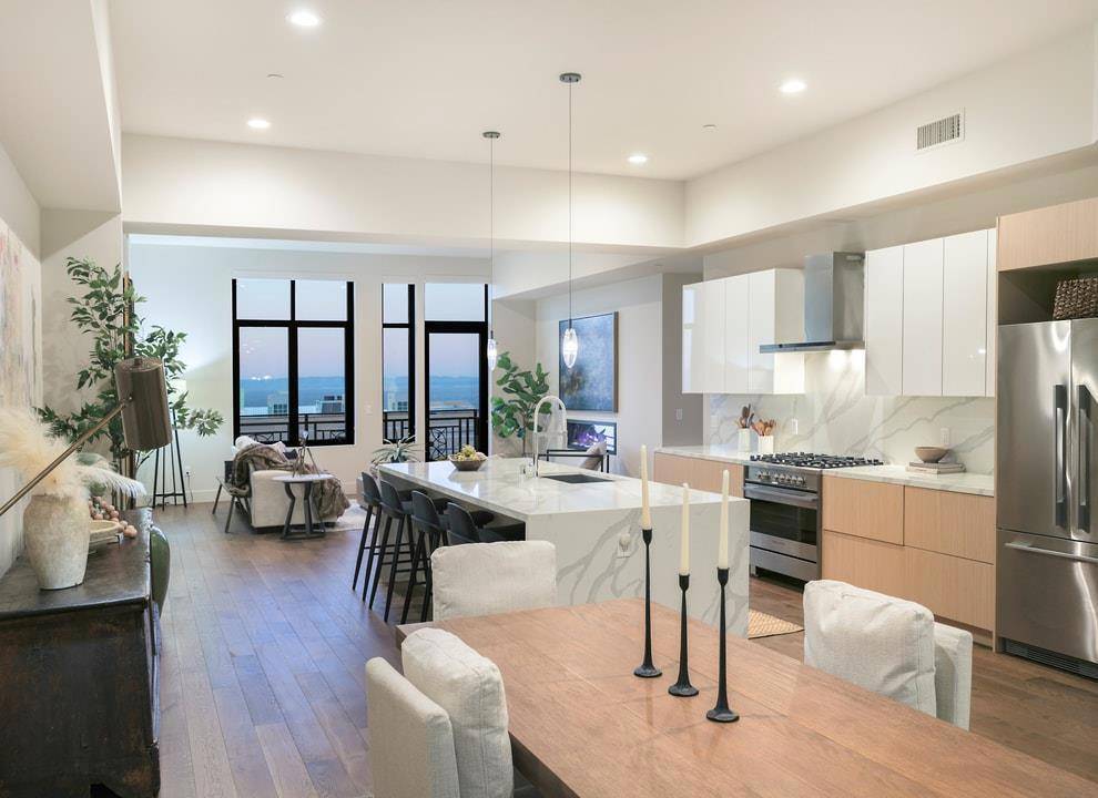 Pacific Grove, CA 93950,542 Lighthouse AVE #301