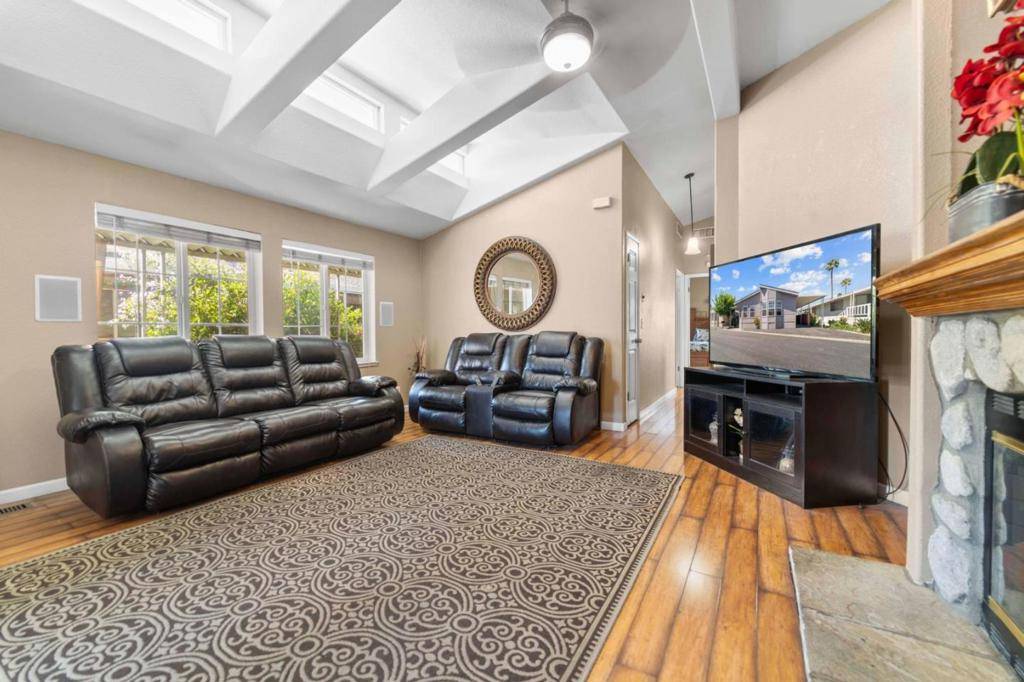San Jose, CA 95123,165 Blossom Hill RD