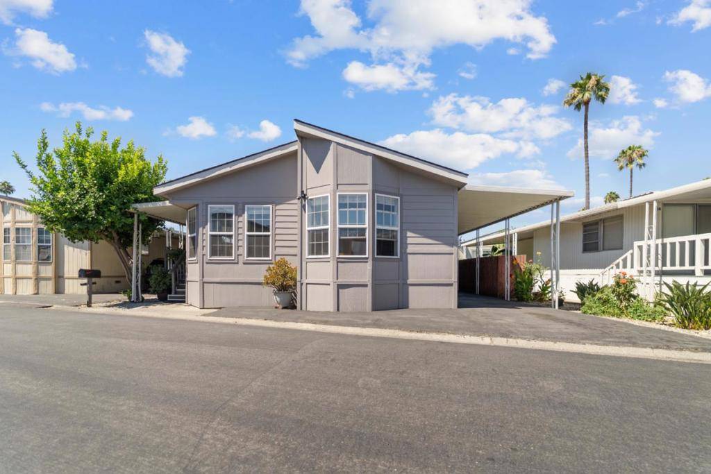 San Jose, CA 95123,165 Blossom Hill RD