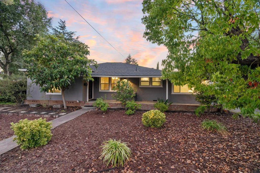 Los Gatos, CA 95032,15603 Benedict LN
