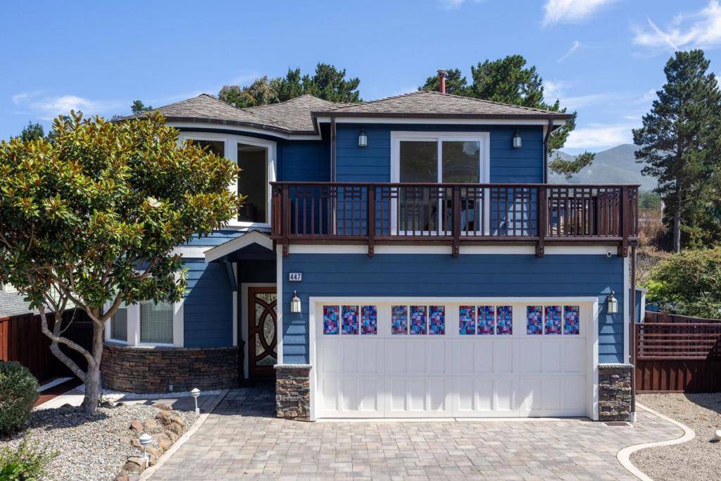 Montara, CA 94037,447 3rd ST