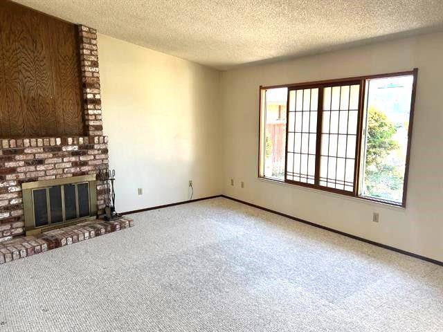 Salinas, CA 93906,18395 Van Buren AVE