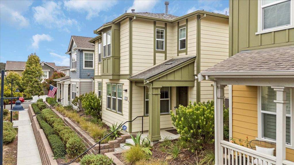 Marina, CA 93933,2731 Bungalow DR