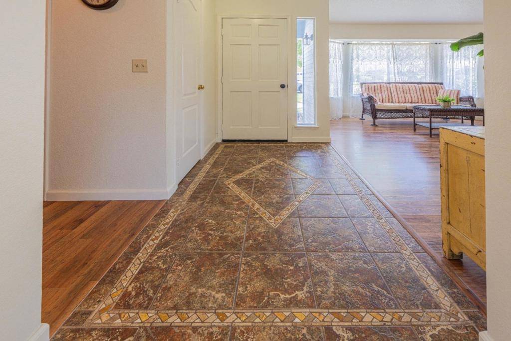 King City, CA 93930,46210 Pine Meadow DR