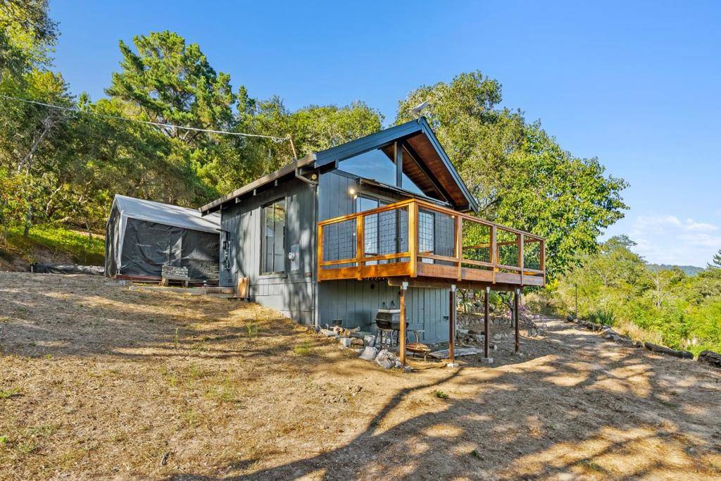 Corralitos, CA 95076,579 San Juan