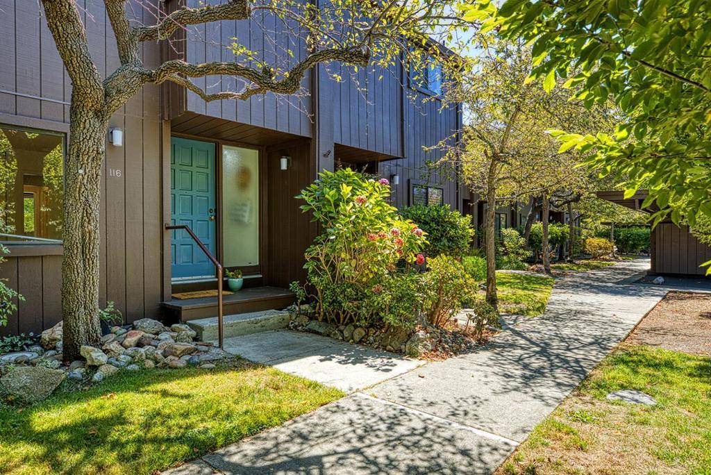 Santa Cruz, CA 95060,116 Shelter Lagoon DR