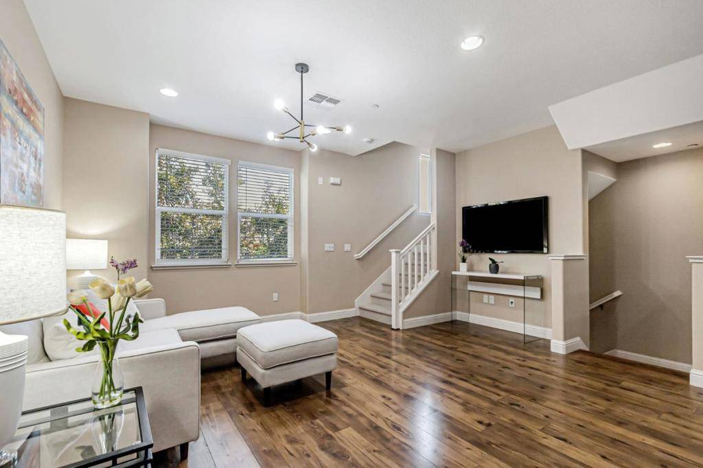 Milpitas, CA 95035,1603 Canal ST